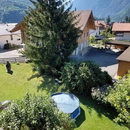 Chalet Sunnmaetteli Wilderswil Exteriör bild